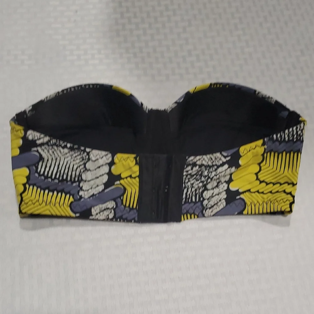 Red Carter Yellow and Black Strapless Bikini with Geometric Pattern - Picture 5 of 12